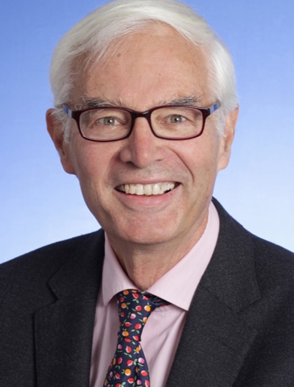 Dr. Klaus Uebe Dr. Klaus Uebe